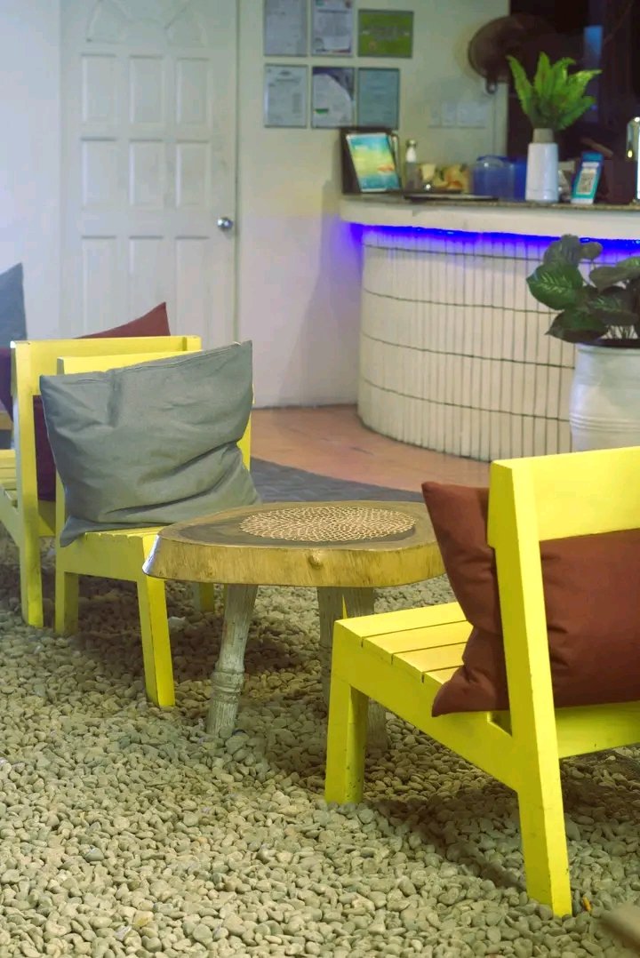 CoMa Seaside Cafe Bistro